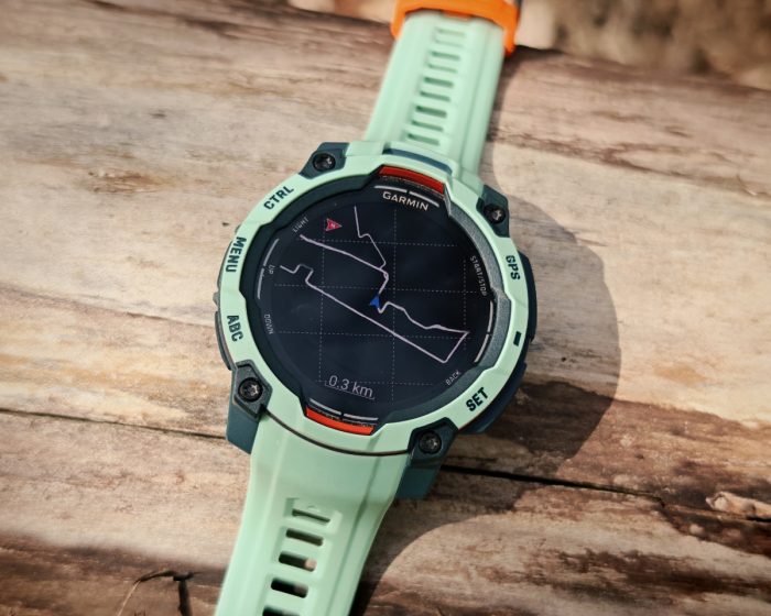Garmin Instinct 3 AMOLED okosóra teszt: túrára fel