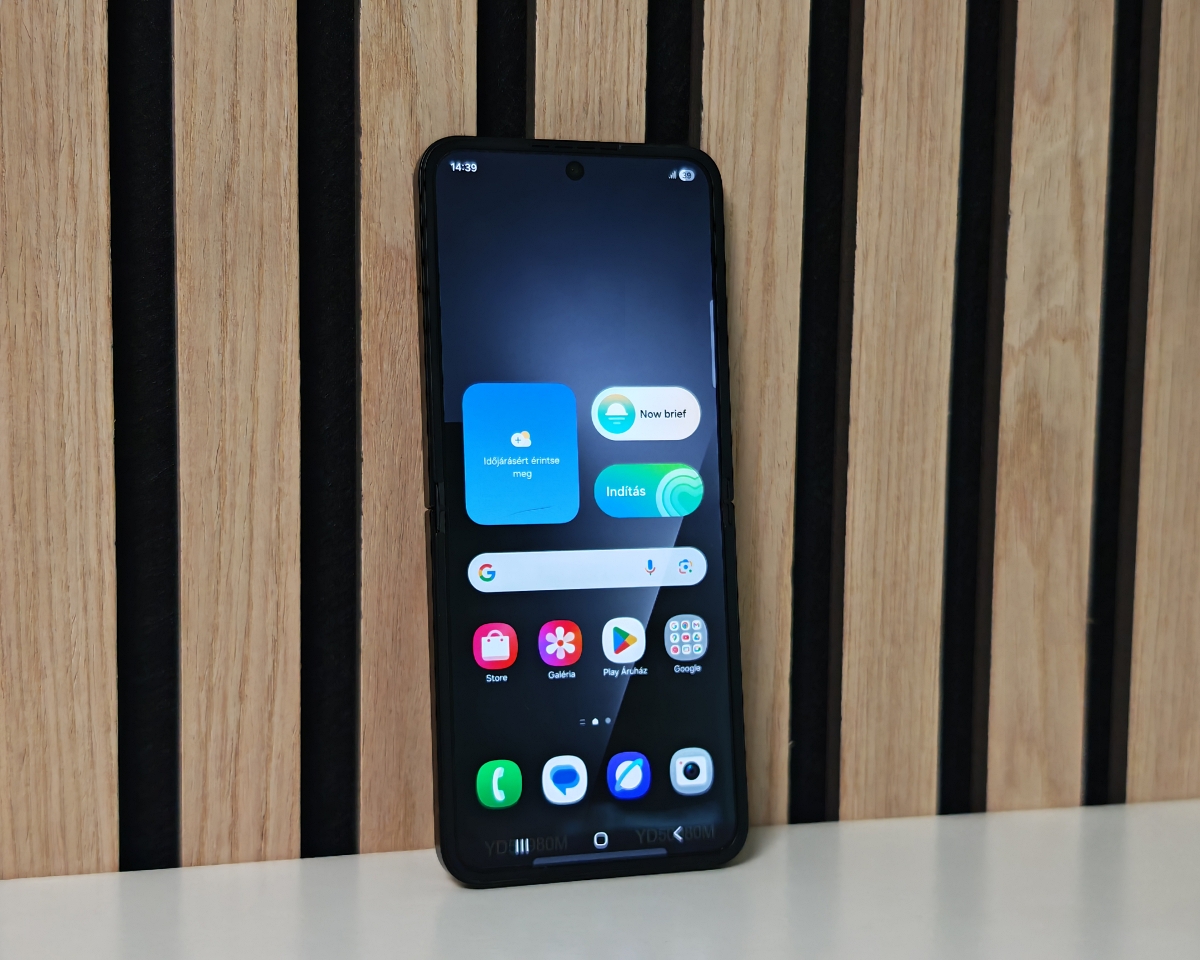 Samsung Galaxy Z Flip7 FE